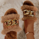 Rasteirinha Pelucia com Corrente